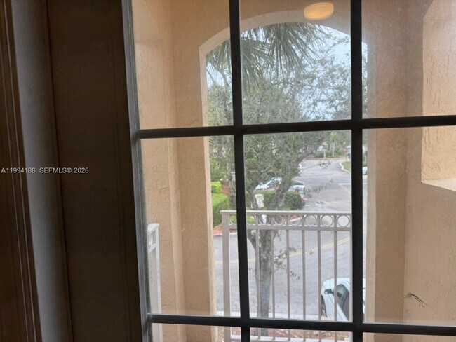 Building Photo - 650 NW 170th Terrace