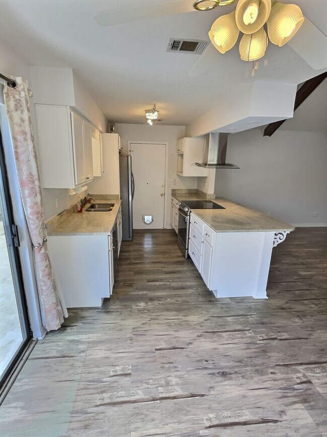 Building Photo - 2 Bedroom 2 Bathroom home in Biloxi, MS!