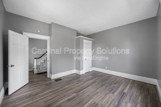 Building Photo - 4616 Ward St