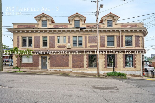 Primary Photo - 240 Fairfield Ave