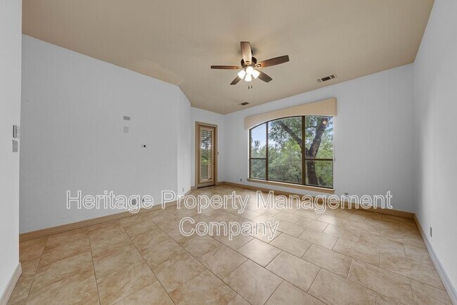 Building Photo - 131 Westcourt Ln