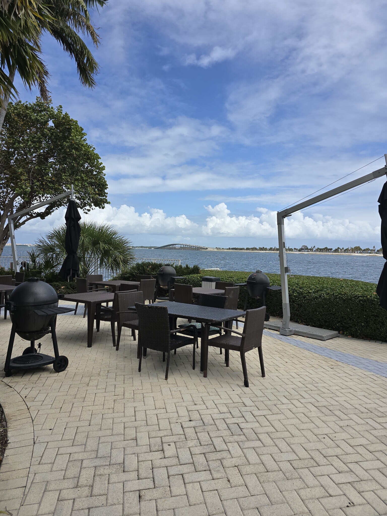 Building Photo - 2451 Brickell Ave