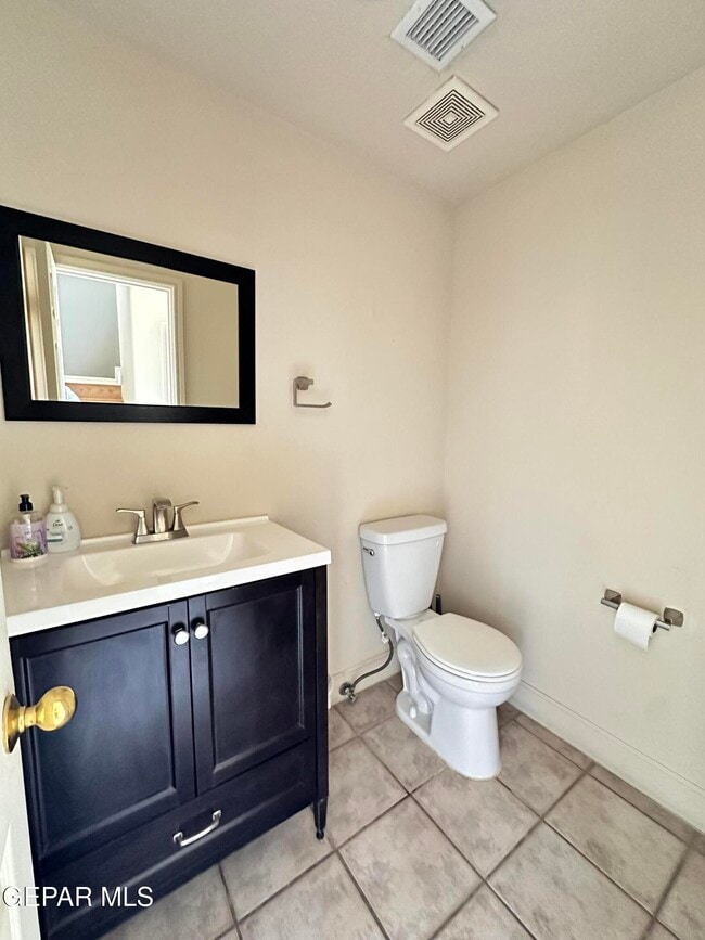Building Photo - 7549 Le Conte Dr
