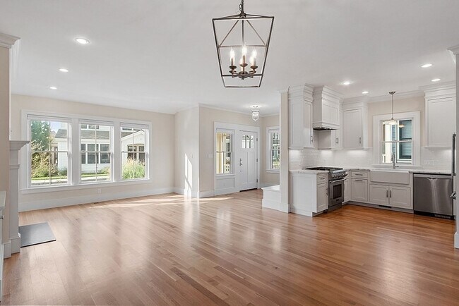 Building Photo - 1 Saw Mill Cir