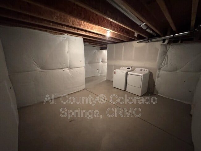 Building Photo - 8084 Gilpin Peak Drive