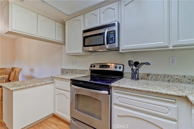 Building Photo - 3249 San Amadeo