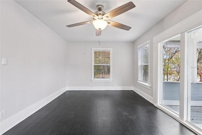 Building Photo - 137 E Grant St