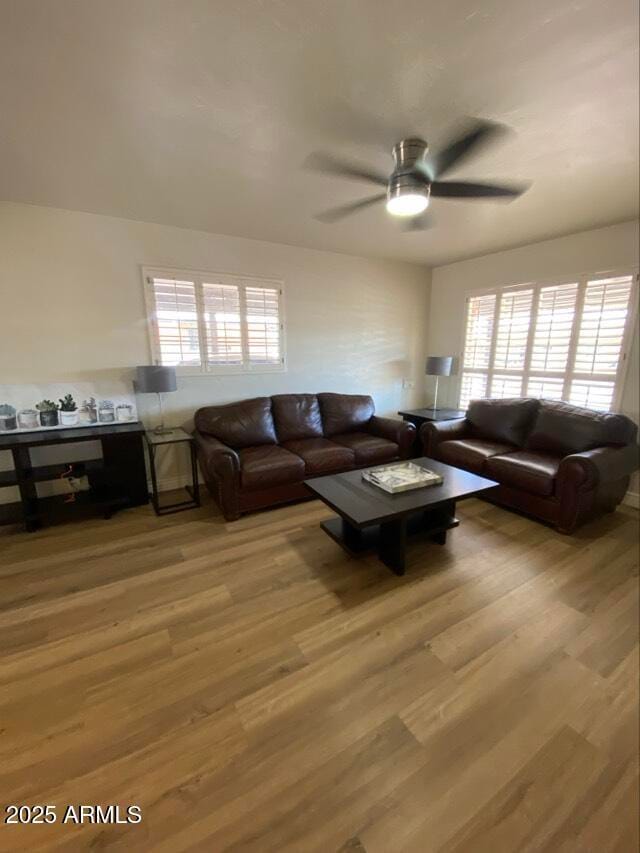 Building Photo - 2012 W Indianola Ave