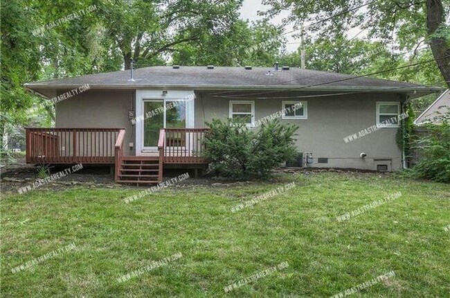 Building Photo - Adorable North Overland Park Home-Available in APRIL!!