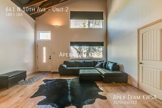 Building Photo - 641 N 10th Ave
