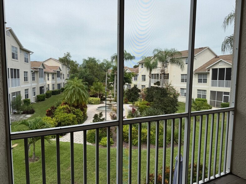Building Photo - 8389 Wingate Dr