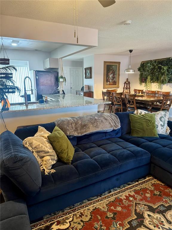 Building Photo - 2379 Flamingo Way