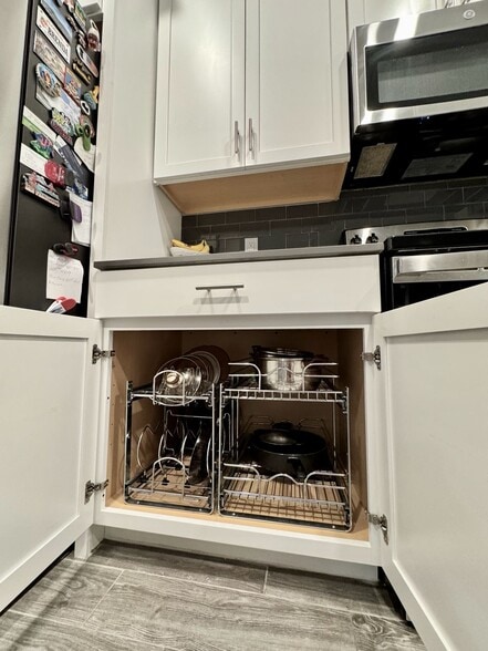 Building Photo - 1775 Good Neighbor Loop