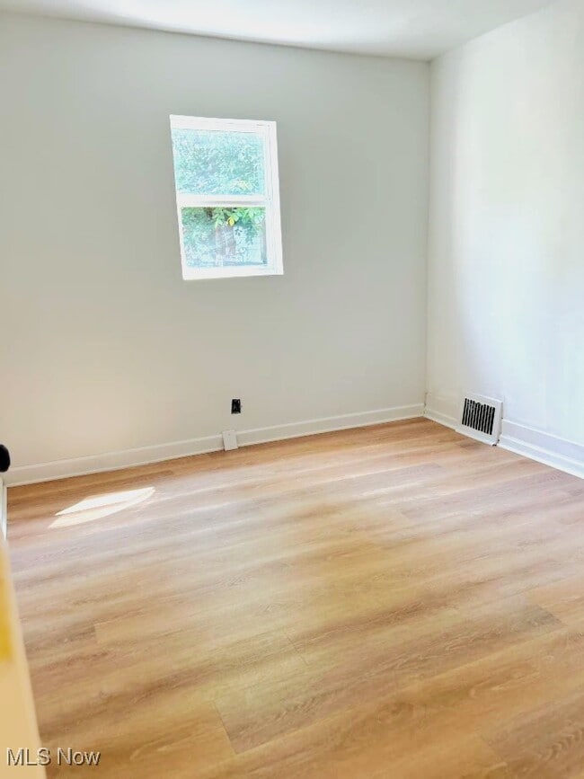 Building Photo - 1441 Maryland Ave