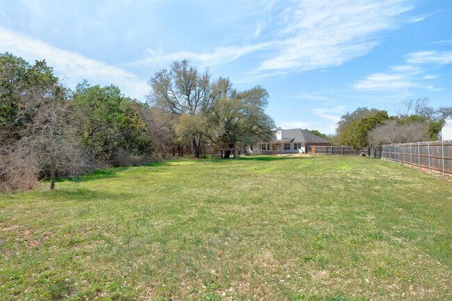 Building Photo - 141 Comanche Trail