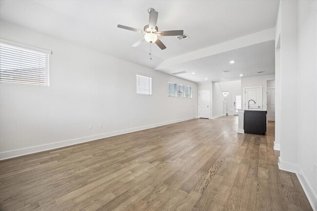 Building Photo - 8503 McKamy Dr