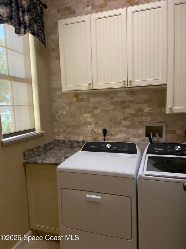 Building Photo - 3180 Savannahs Trail