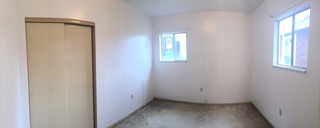 Building Photo - 116 Sedgwick St