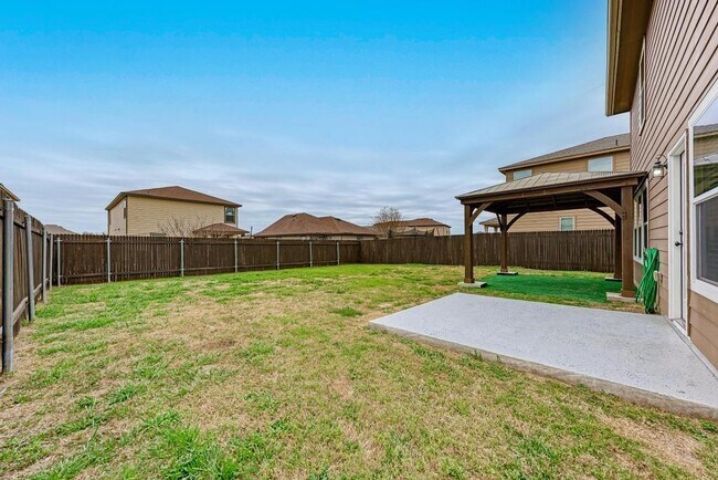 Building Photo - 801 Estes Park