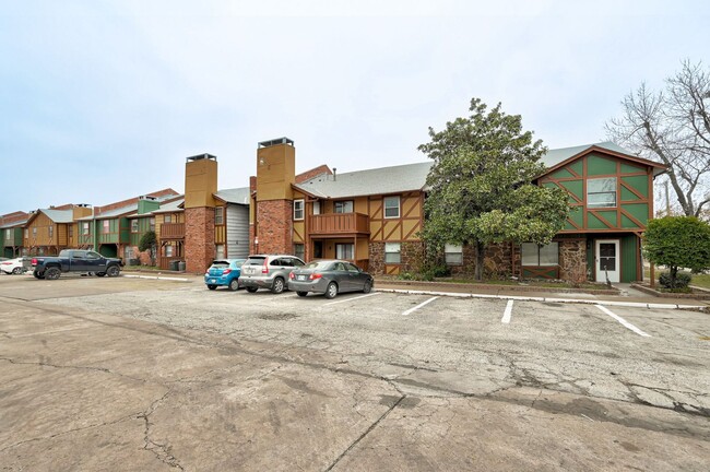 Building Photo - Spacious 2 Bedroom, 2 Bathroom in Picadill...