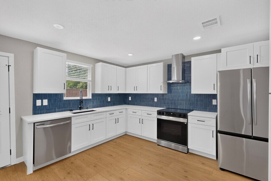 Building Photo - 5317 Gingerwood Dr