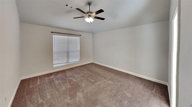 Building Photo - 457 Compass Dr