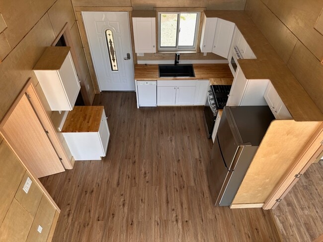 Building Photo - 1161 Virginia Lynn Wy