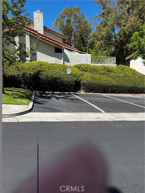 Building Photo - 1012 Creekside Dr