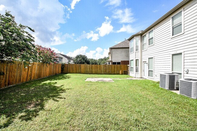 Building Photo - 3015 Darby Brook Dr