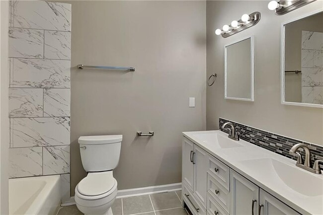 Building Photo - 1510 River Rock Trce