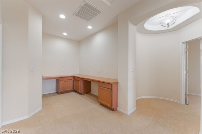 Building Photo - 224 Uccello Dr