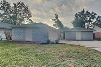 Building Photo - 21223 Verdecove Ln