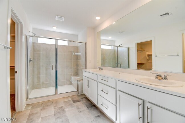 Building Photo - 7355 Crown Lndg St