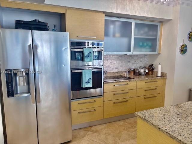 Building Photo - 1830 S Ocean Dr