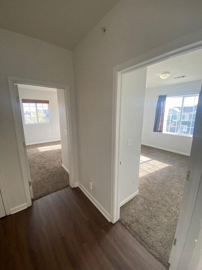 Building Photo - 4451 S Ammons St