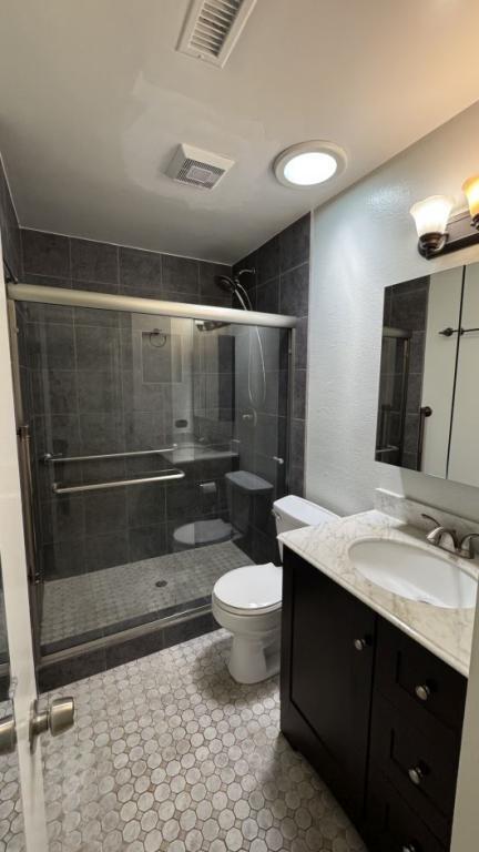Building Photo - 10541 Caminito Baywood