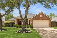 Building Photo - 2821 Chinaberry Park Ln