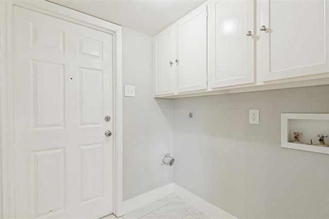 Building Photo - 2114 Wheaton Dr