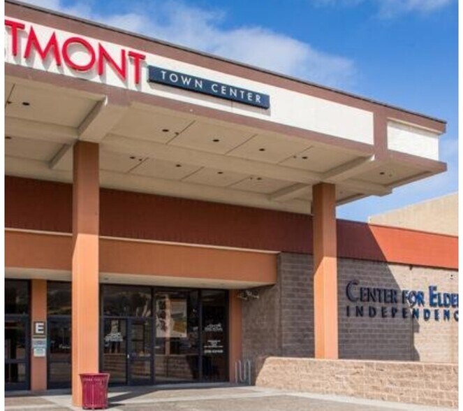 Eastmont Town Center - 3201 64th Ave