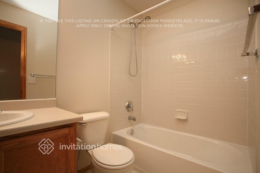 Building Photo - 6243 Westview Cir