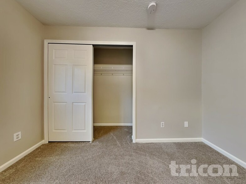 Building Photo - 6529 Sandlers Preserve Dr