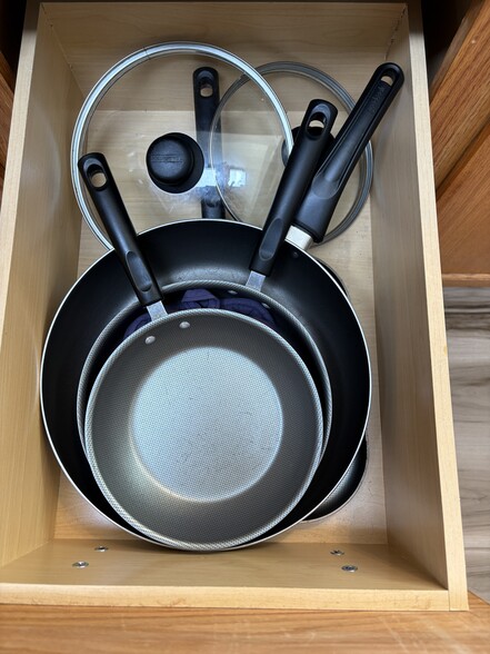 Building Photo - 3345 E 30th St