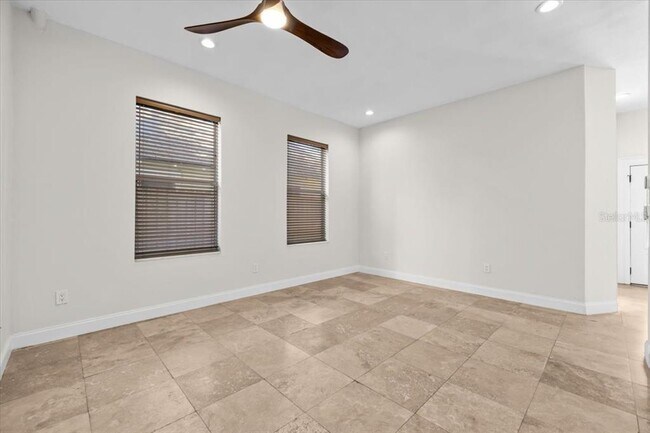 Building Photo - 2327 4th Ave N