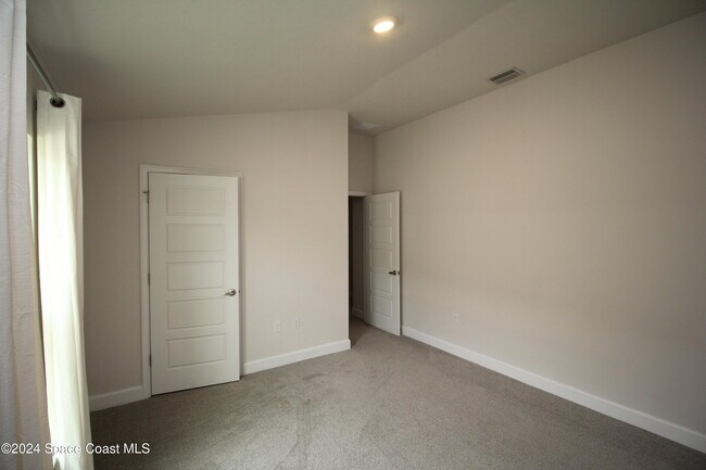 Building Photo - 2513 Pinwherry St NW