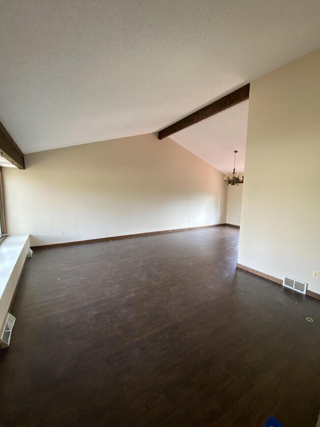Building Photo - "Spacious 4-Bedroom Haven with 4 Full Baths in Charming Parker, CO - 2,952 Sq. Ft. of Comfort Awa...