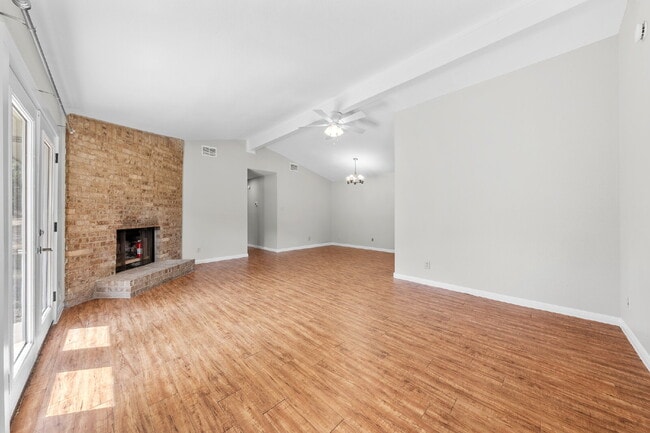 Building Photo - 108 Hughson Ct