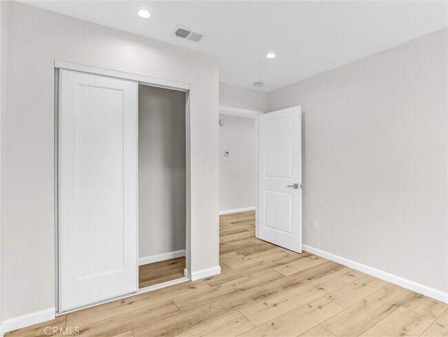 Building Photo - 4126 1st St