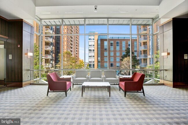 Building Photo - 11990 Market St