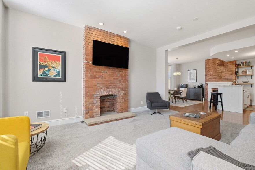 Building Photo - 480 Orchard Ave