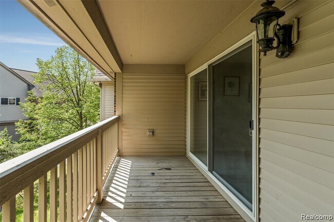 Building Photo - 28126 Carlton Way Dr